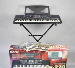 Клавирен аранжор Yamaha PSR-220, 5 октави — Smederevo