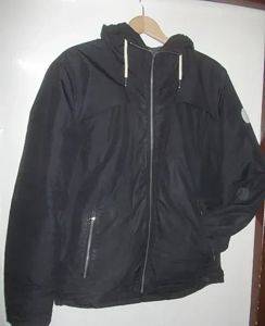 Jack & Jones Jacke mit Kapuze, Gr. M — Smederevo