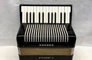 Детски акордеон Hohner Student II, 16 баса — Smederevo