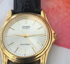 Sat Casio MTP-1096, pozlaćeno kućište, kožna narukvica — Smederevo