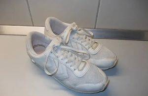 Hummel-Lederschuhe, Größe 40 (Fußbett 25,5 cm) — Smederevo