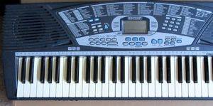 Bontempi PM 746 Arranger-Keyboard mit anschlagdynamischen Tasten — Smederevo