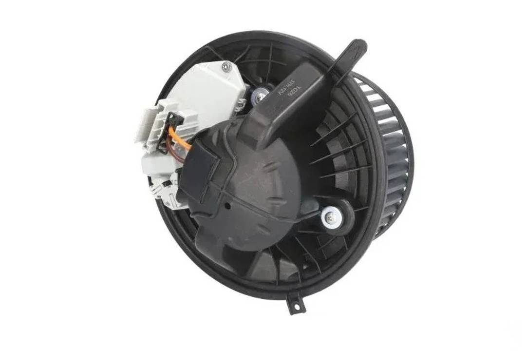 Ventilator kabine s otpornikom BMW 1 E87, 3 E90, X1 E84, X3 E83/F25
