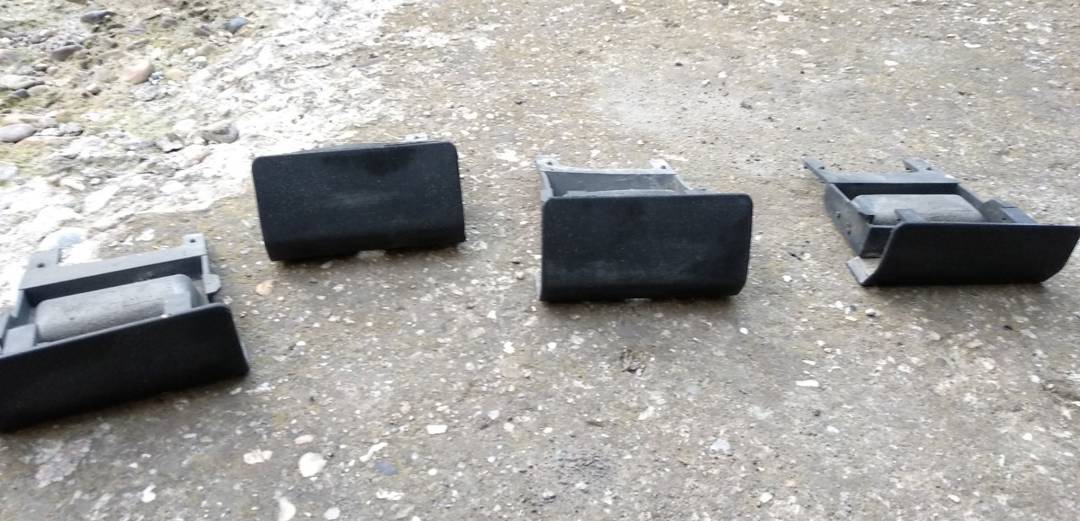Poklopac plastičnog praga Opel Astra G