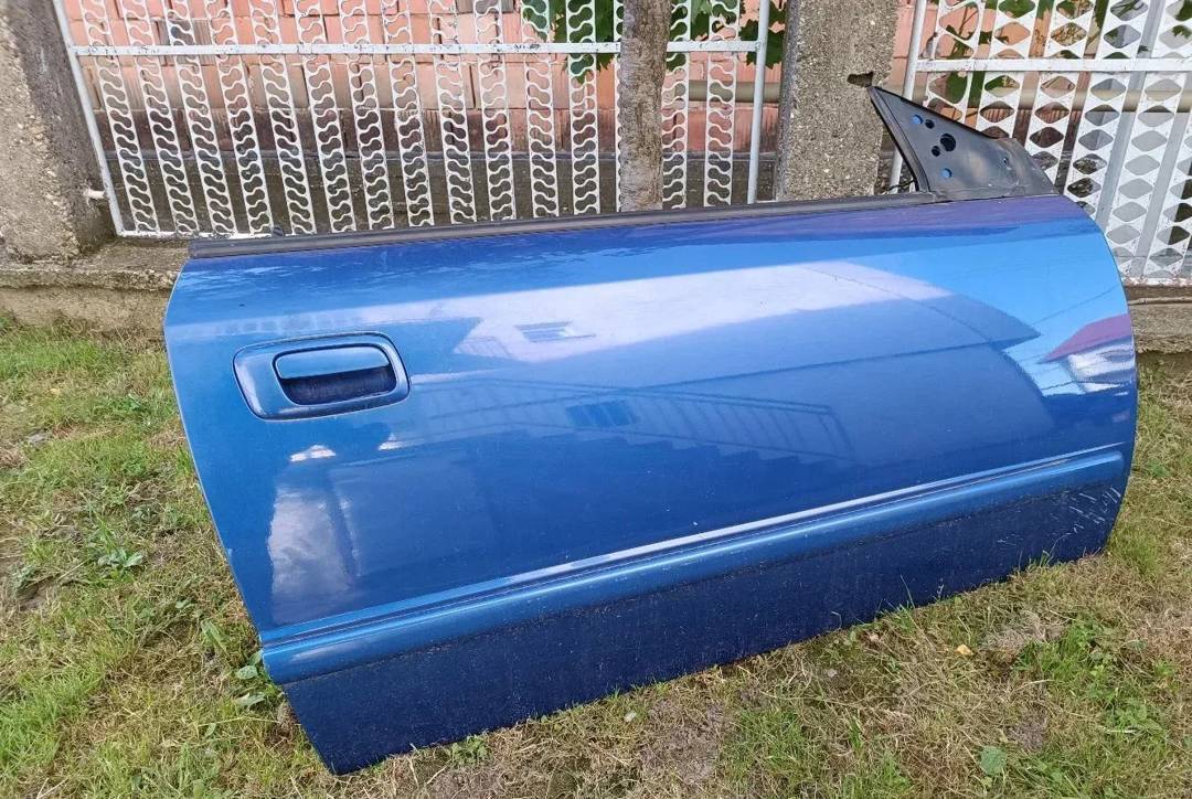 Vrata, desna Opel Astra G Bertone Coupe/Cabrio
