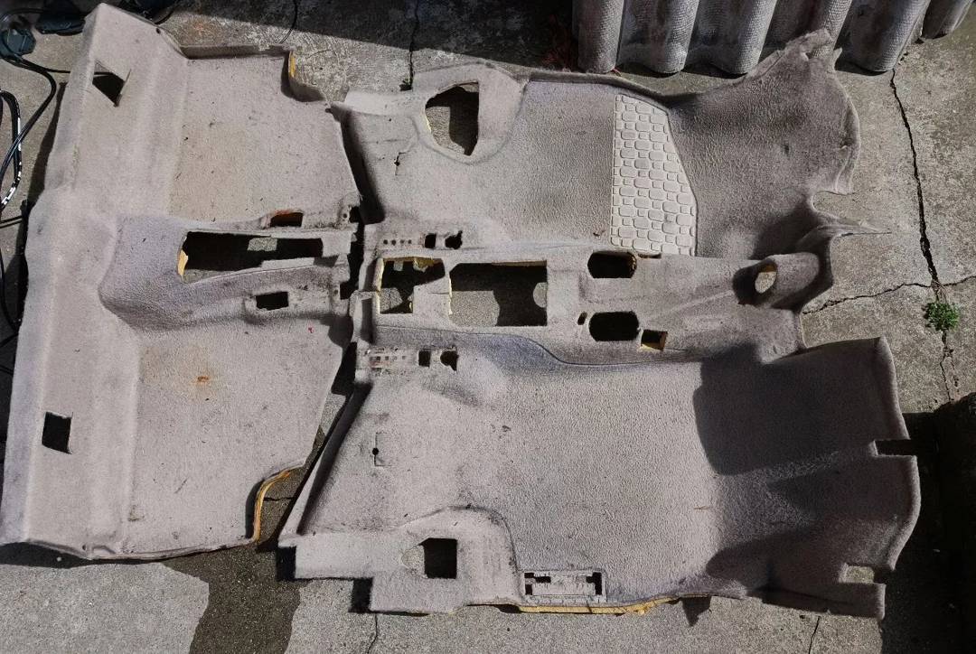 Tepih, komplet Opel Astra G Bertone Cabrio