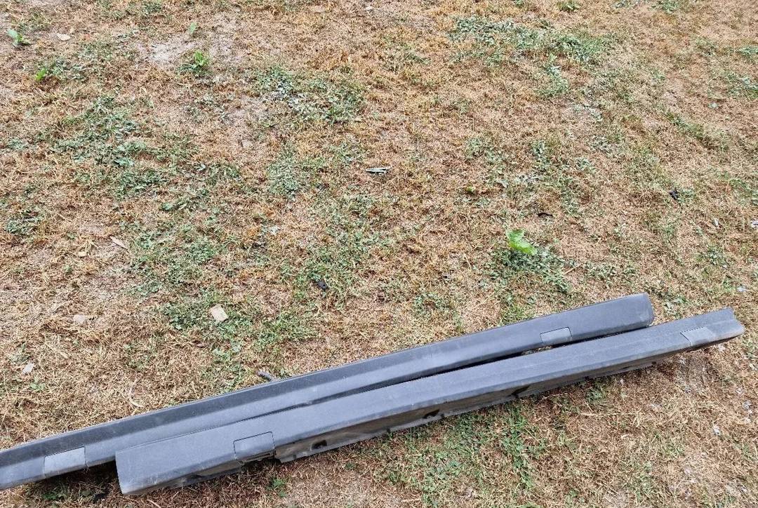 Plastični pragovi, komplet Opel Astra G Hatchback
