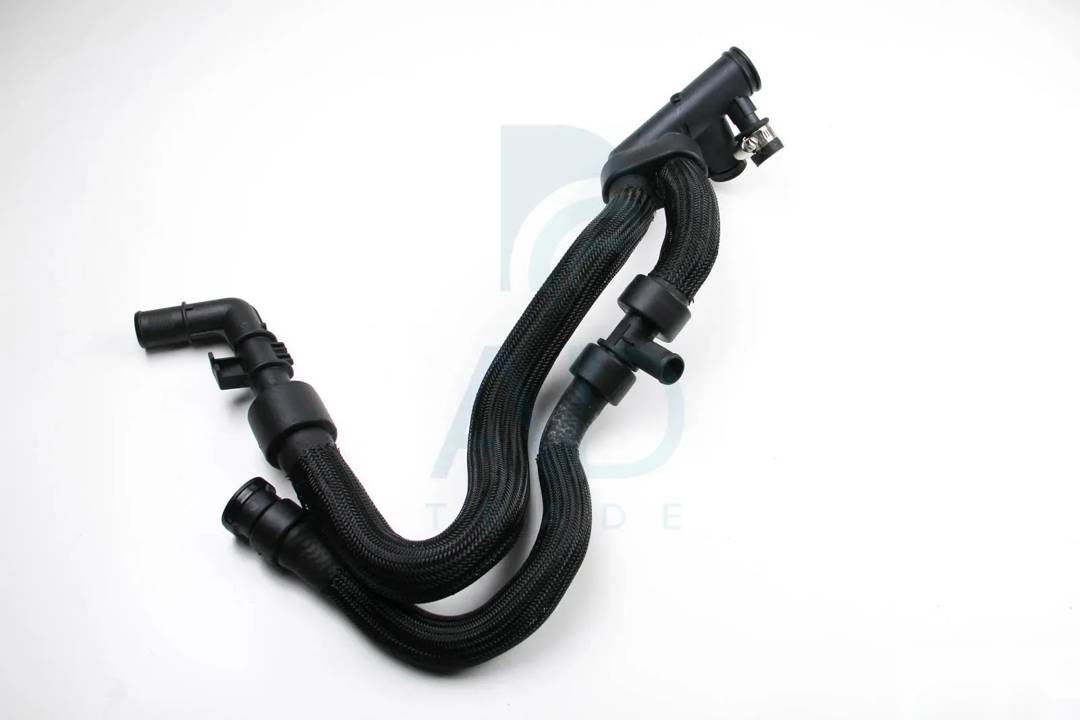 Патрубок охлаждающей жидкости Citroën / Peugeot / Ford / Volvo 1.4, 1.6 HDi