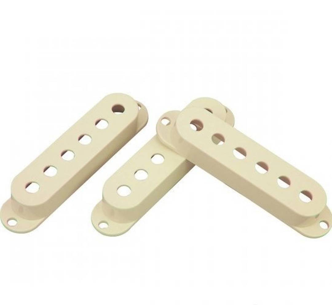 Poklopci magneta DiMarzio DM2001 za Strat, set 3 kom