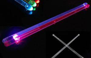 Leuchtende LED-Drumsticks aus transparentem Kunststoff (FX12) — Zaječar