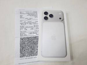 Apple iPhone 17 Pro Max 256GB-Silver, versiegelt, 24 Monate Garantie. — Beograd