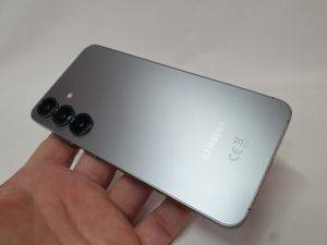 Samsung Galaxy S25 Plus 5G 12+12GB/256GB dual-SIM, gray, excellent — Beograd