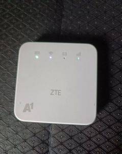 MiFi ruter ZTE MF927U 4G LTE — otključan, do 32 uređaja — Pančevo