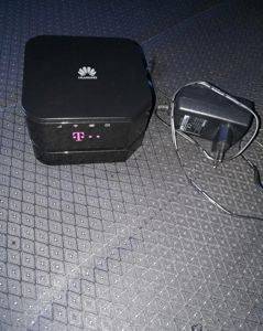 Huawei E5170 4G LTE Wi-Fi router — unlocked, LAN, up to 32 devices — Pančevo