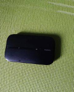MiFi ruter Huawei E5576 4G LTE — otključan, baterija 1500 mAh — Pančevo