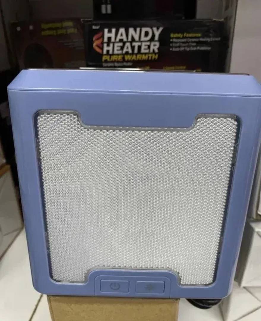 Handy Heater Pure Warmth ceramic heater with 3 heat settings