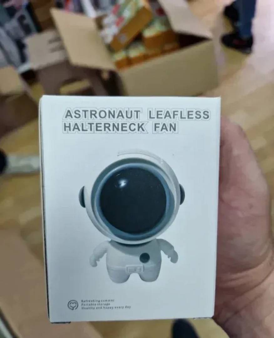 Mini ventilator za vrat bez elisa u obliku astronauta, USB