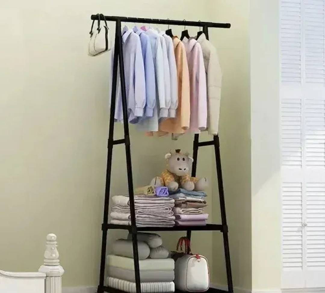 Mobile Triangle clothes rack, black, 158 x 55 x 42 cm