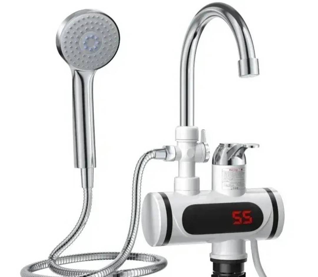 Digitale Wandarmatur mit Durchlauferhitzer und Dusche