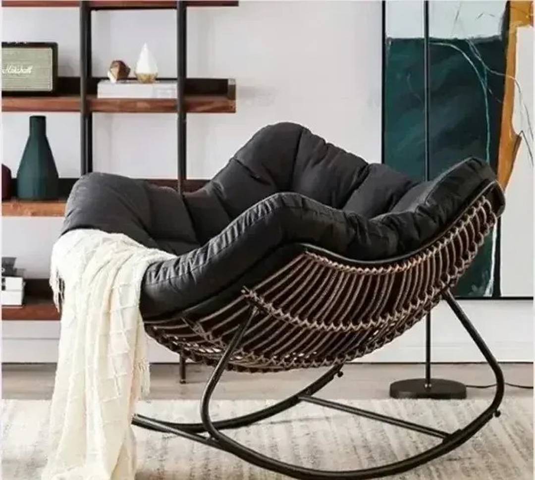 Fotelja za ljuljanje Papasan sa velikim jastukom
