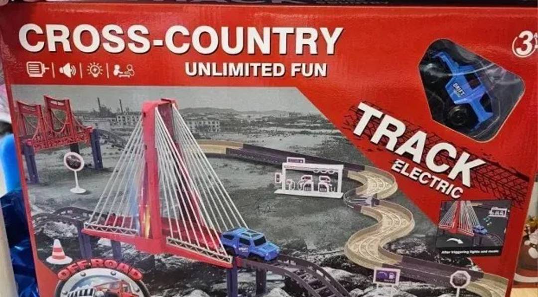 Električna staza za autiće sa mostom Cross-Country