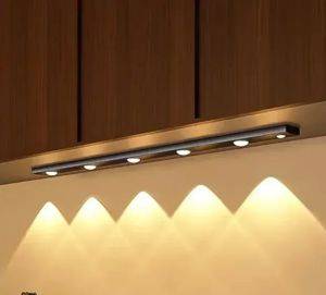 LED-Leuchte mit Bewegungssensor für Schränke, magnetisch, 60 und 80 cm — Beograd