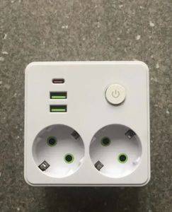 Utičnica-razdelnik QL-86U sa 2 šuko priključka, 2 USB i Type-C, 2500 W — Beograd