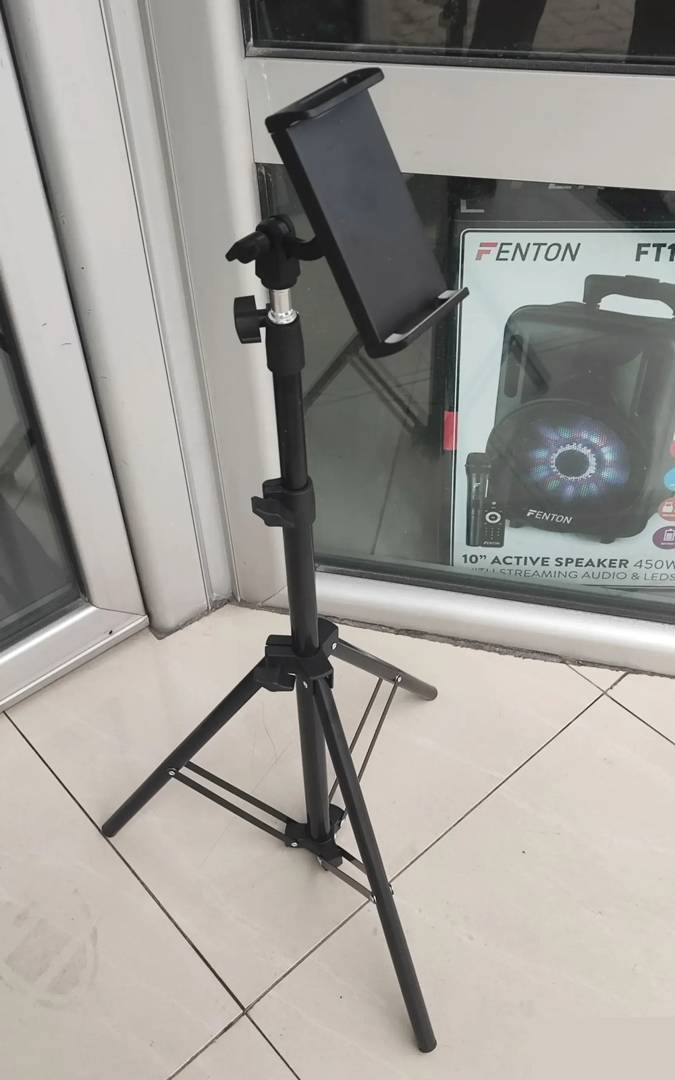 Verstellbarer Bodenständer für Tablet und Handy, 70–150 cm