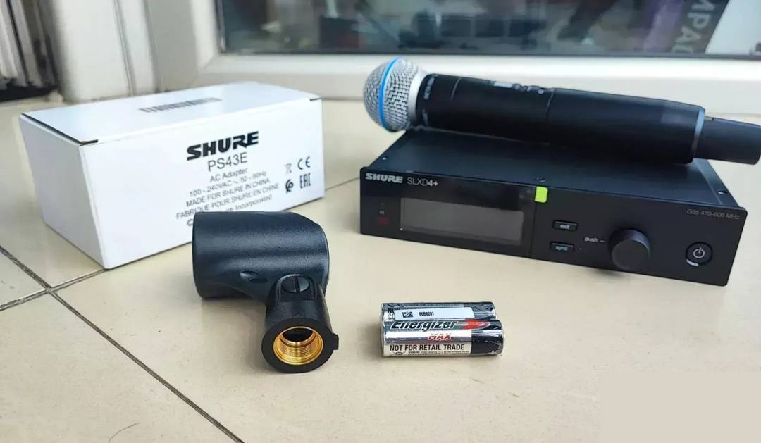 Shure SLX-D+ digitales Funkmikrofon mit Beta 58A-Kapsel