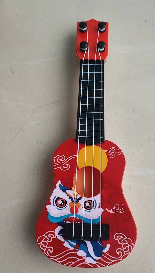 Gyerek ukulele 18", piros, bagoly mintával