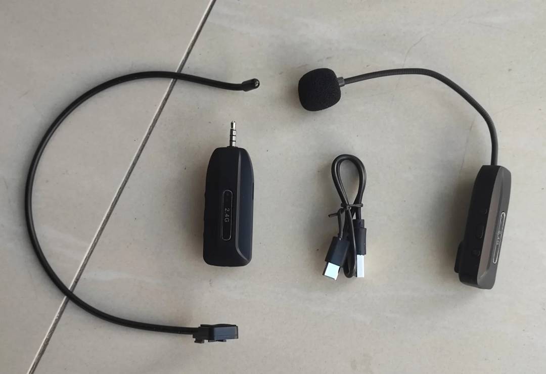 Microfon wireless tip headset 2.4 GHz cu receptor, rază de acțiune 20 m