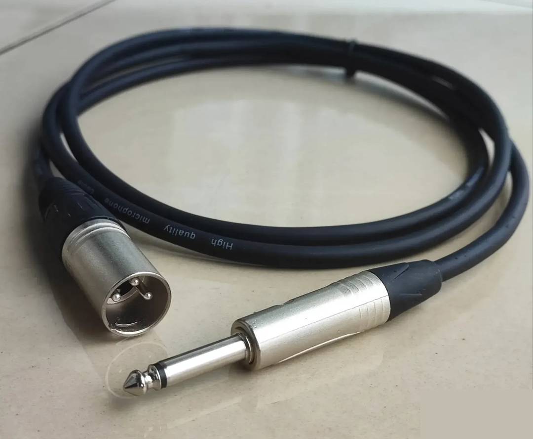 Professional XLR male to 6.3 mm mono jack cable, 1.5 m