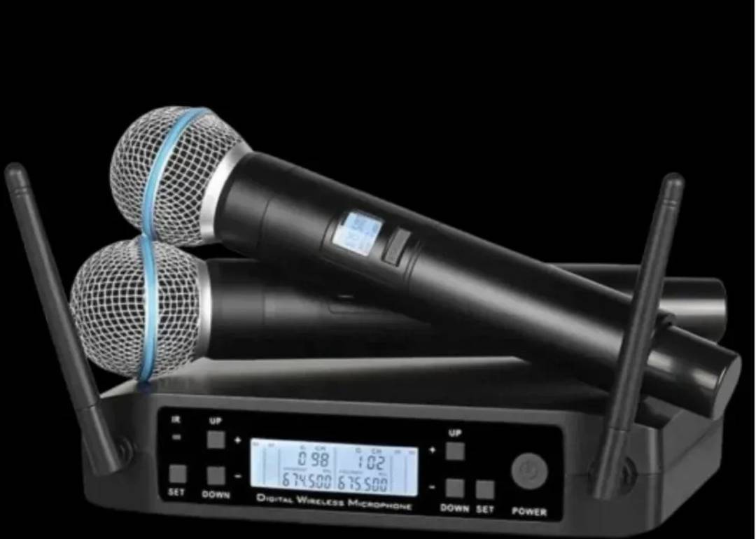 Wireless system with two handheld microphones, GLXD4 / Beta 58 type