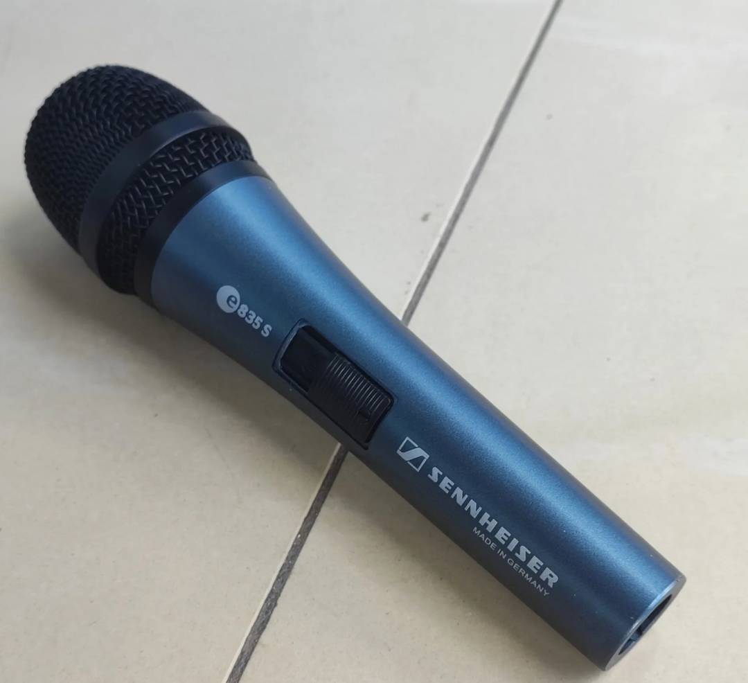 Sennheiser e835 S dinamički vokalni mikrofon sa prekidačem