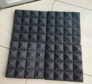Акустичний поролон пірамідальний, 25 x 25 x 5 см — Bor