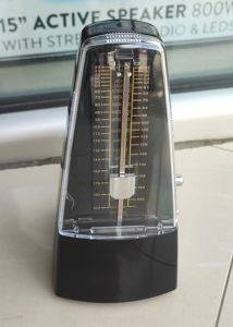 Механичен метроном Musedo M-20 — Bor