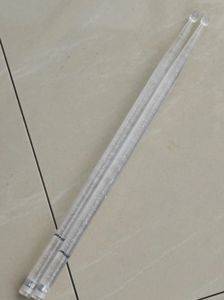 LED-Drumsticks, die beim Schlag leuchten — Bor