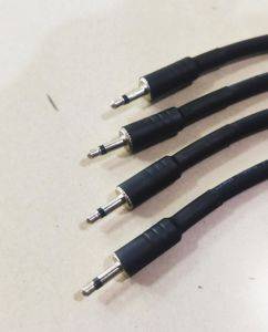 Cablu patch Sommer cu mini-jack de 3,5 mm – 3,5 mm, 25 cm — Bor