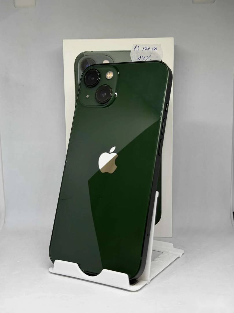 iPhone 13 128 GB, second-hand, SIM și iCloud free
