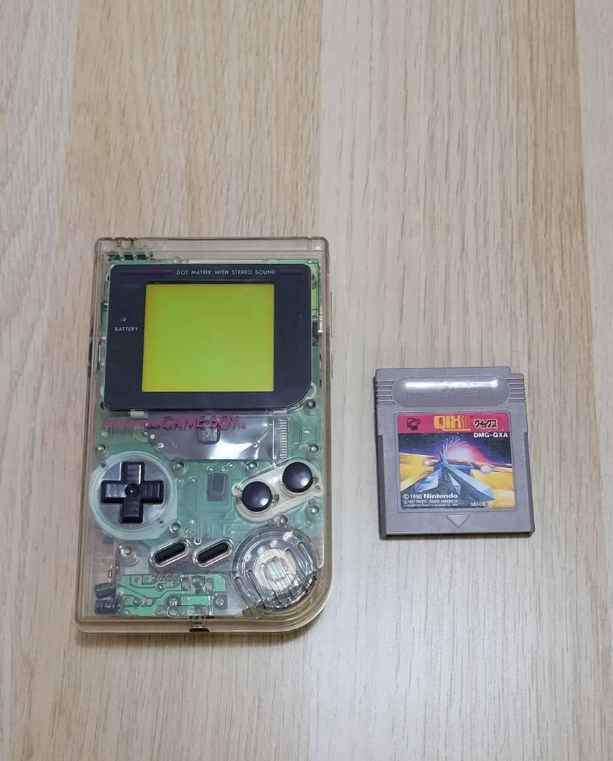 Nintendo Game Boy Classic (DMG-01) prozirni s originalnom igrom