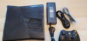 Microsoft Xbox 360 Slim čipiran (RGH) — 250–500 GB, igre po želji — Beograd
