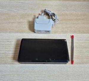 Nintendo 3DS s čipom (CFW), 64 GB z igrami — Beograd