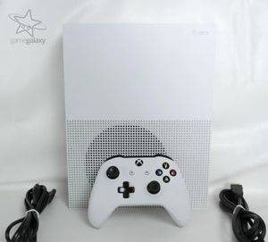 Xbox One S / One X — 500GB i 1TB, nalog sa igrama — Jagodina